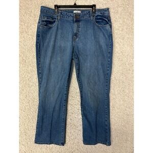 VTG Levis Curvy Cut Jeans Womens Plus 24 M Blue Denim Casual Comfort Everyday